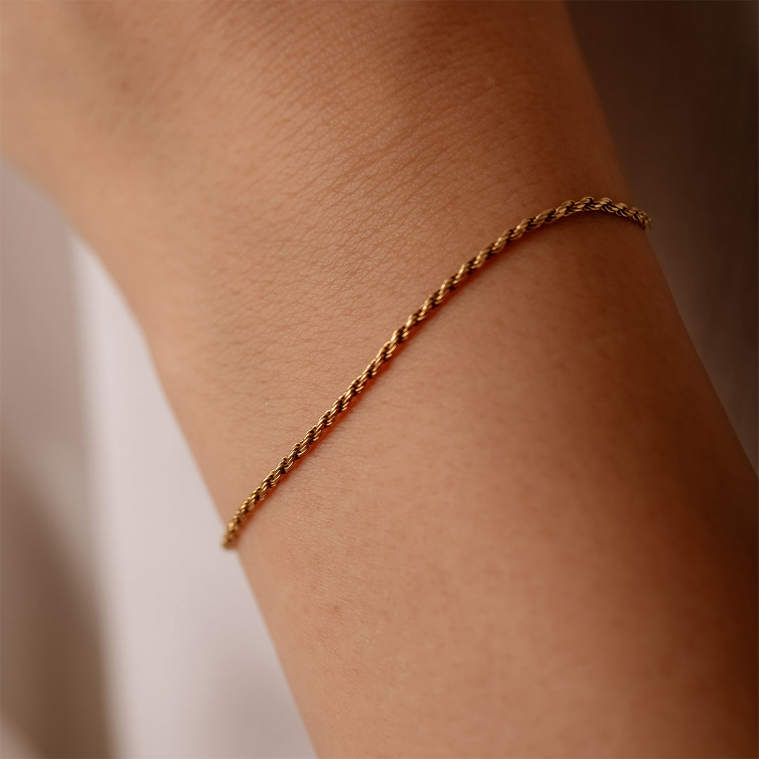 Burgu Zincir Bileklik