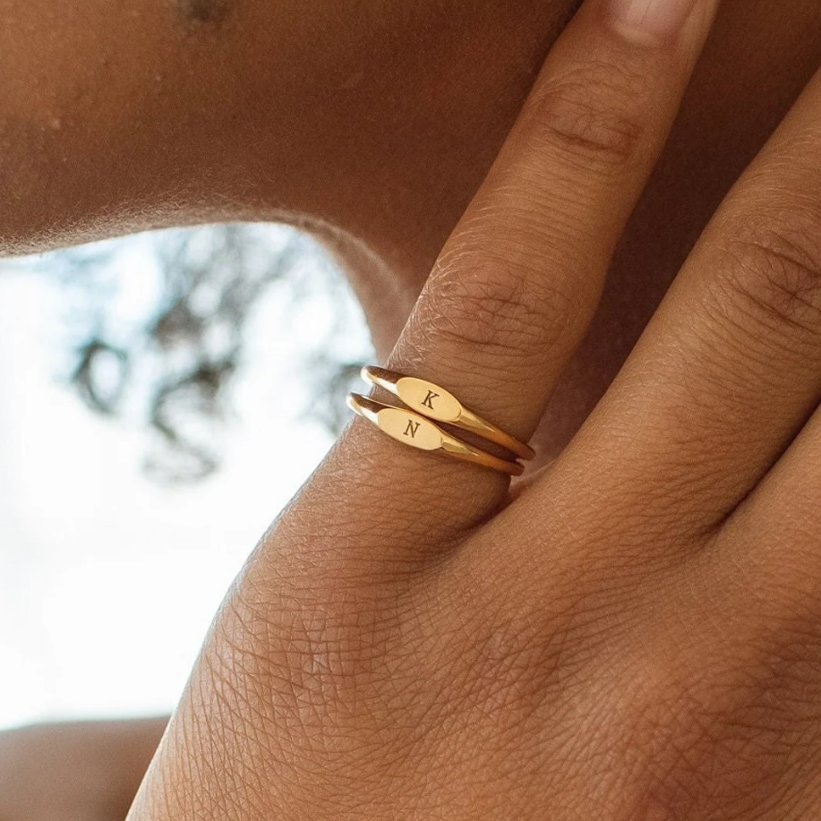 Kişiye Özel Zarif Harf Yüzük