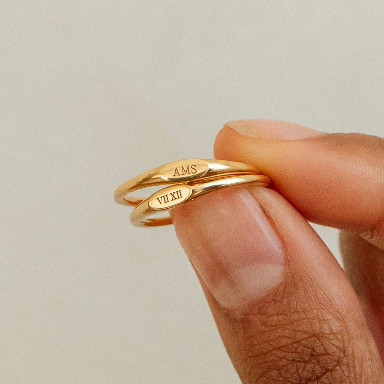 Kişiye Özel Zarif Harf Yüzük