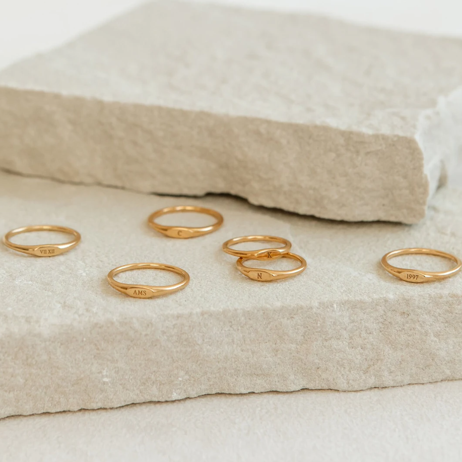 Kişiye Özel Zarif Harf Yüzük