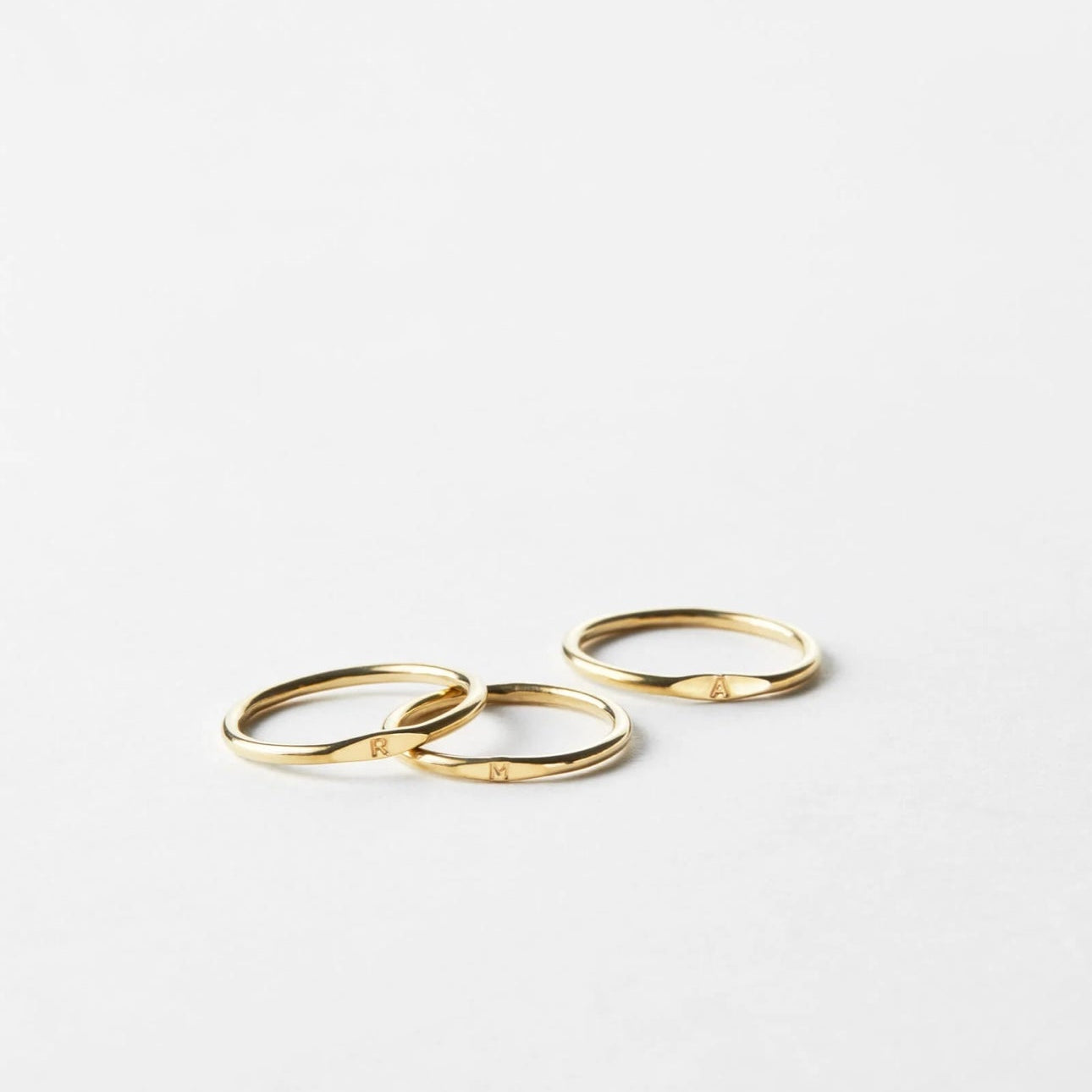 Kişiye Özel Zarif Harf Yüzük